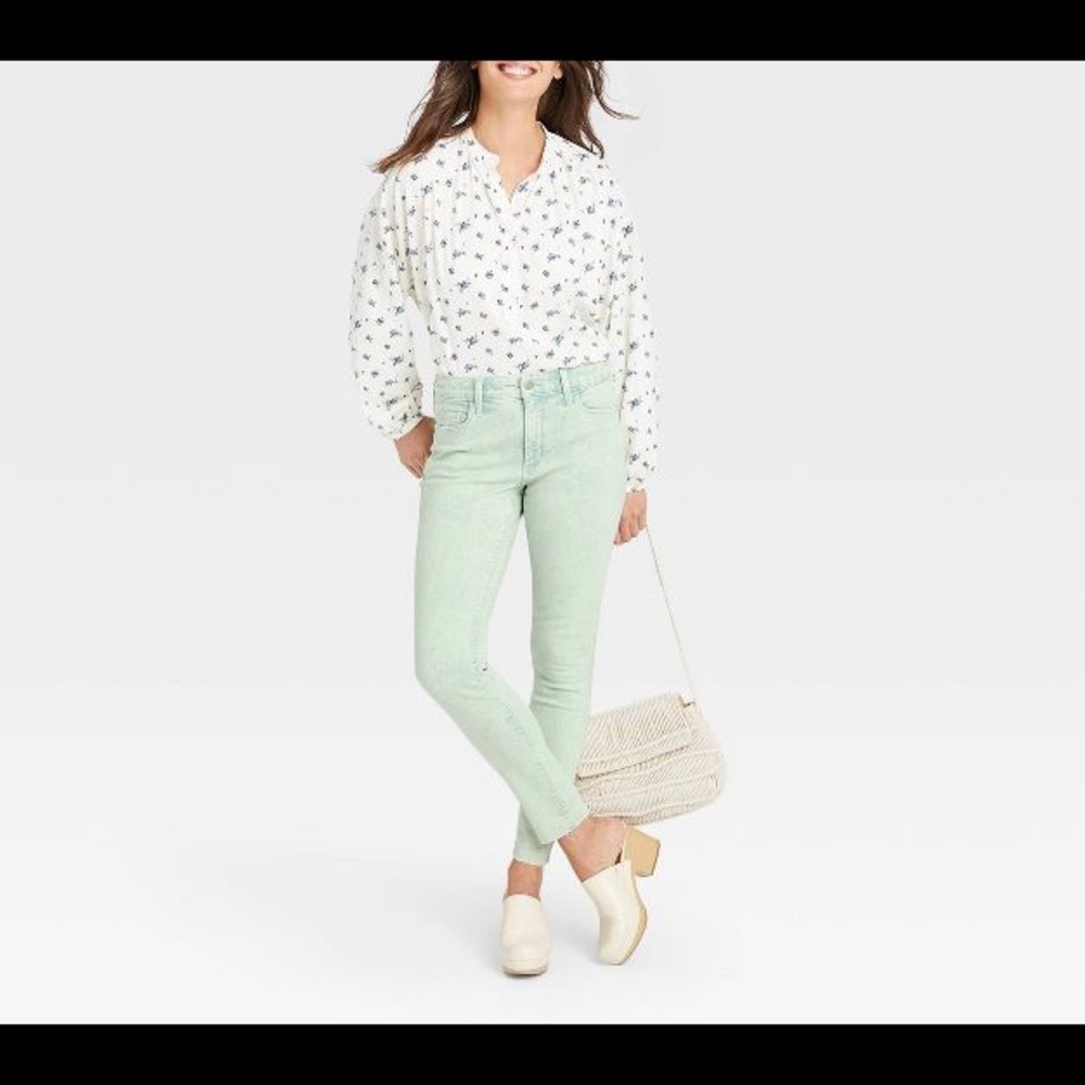 Universal Thread™ Women's High-Rise Skinny Jeans - Mint Green